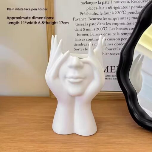 Creative Human Body Art Styling Multiple Brush Holder - Image 7